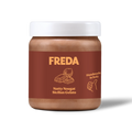 Ein Glas "Freda" Nutty Nougat Sicilian Gelato mit braunem Etikett und weißem Deckel, handgemacht in Italien.