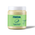 Ein Glas mit pistazienfarbenem Etikett, das "FREDA" und "Creamy Pistachio Sicilian Gelato" anzeigt.